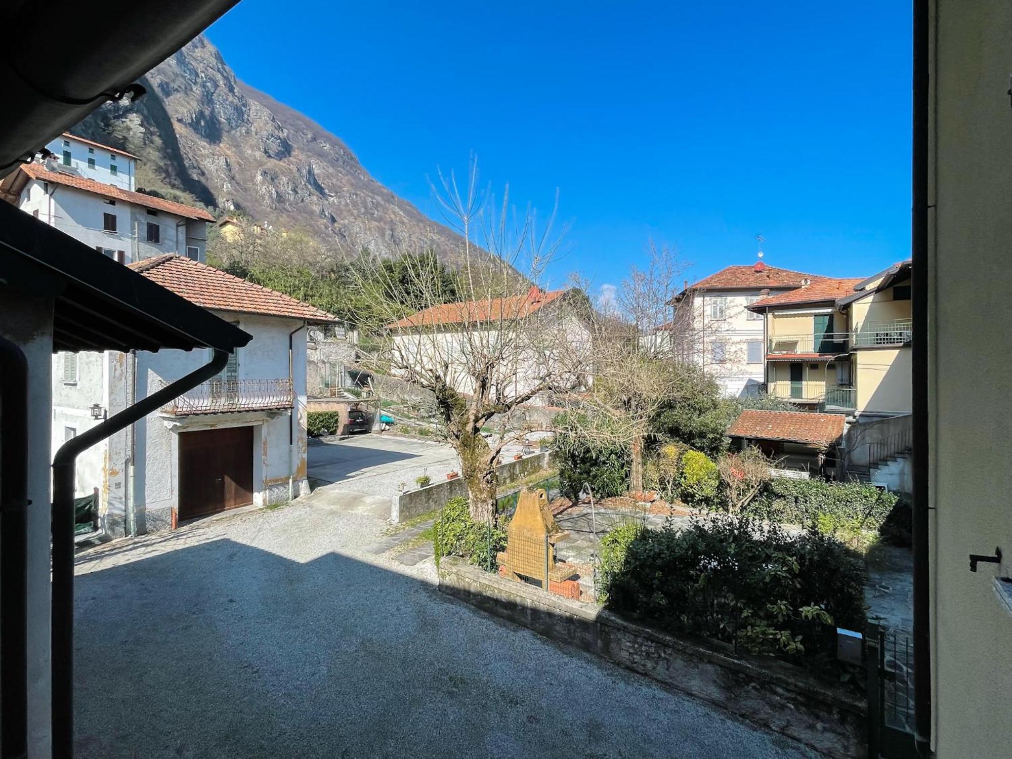 La Corte Dei Torri Loft On The Lake Oliveto Lario Esterno foto